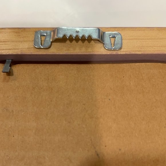 Brand New Wall Decor with Heartwarming Quote - Picture 4 of 5